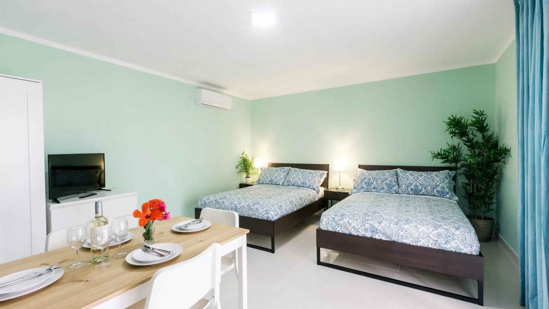 Tropicana Suites Deluxe Beach Club And Pool - Playa Los Corales Punta Cana Dominican Republic