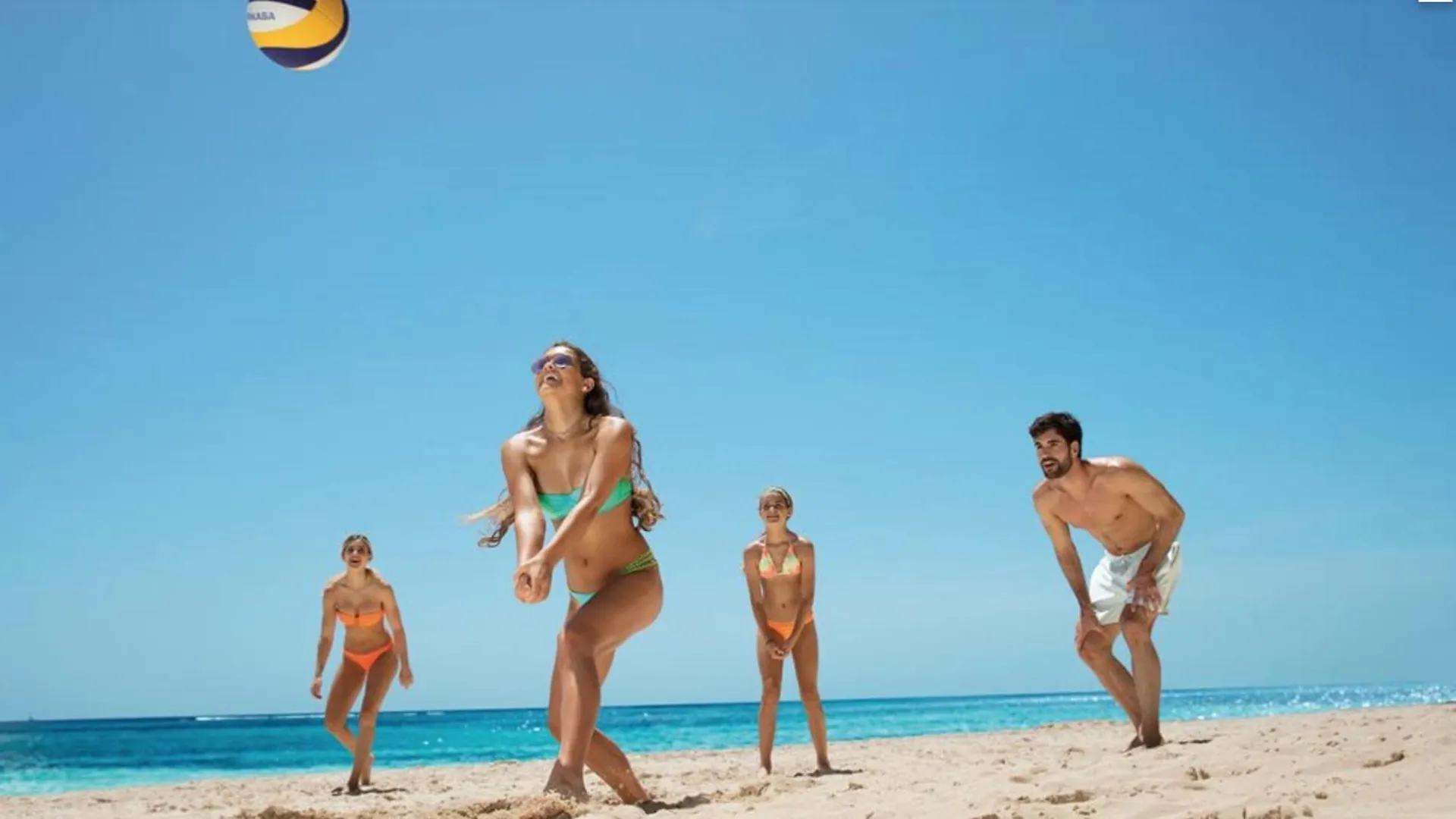 Tropicana Suites Deluxe Beach Club And Pool - Playa Los Corales Punta Cana Hotel