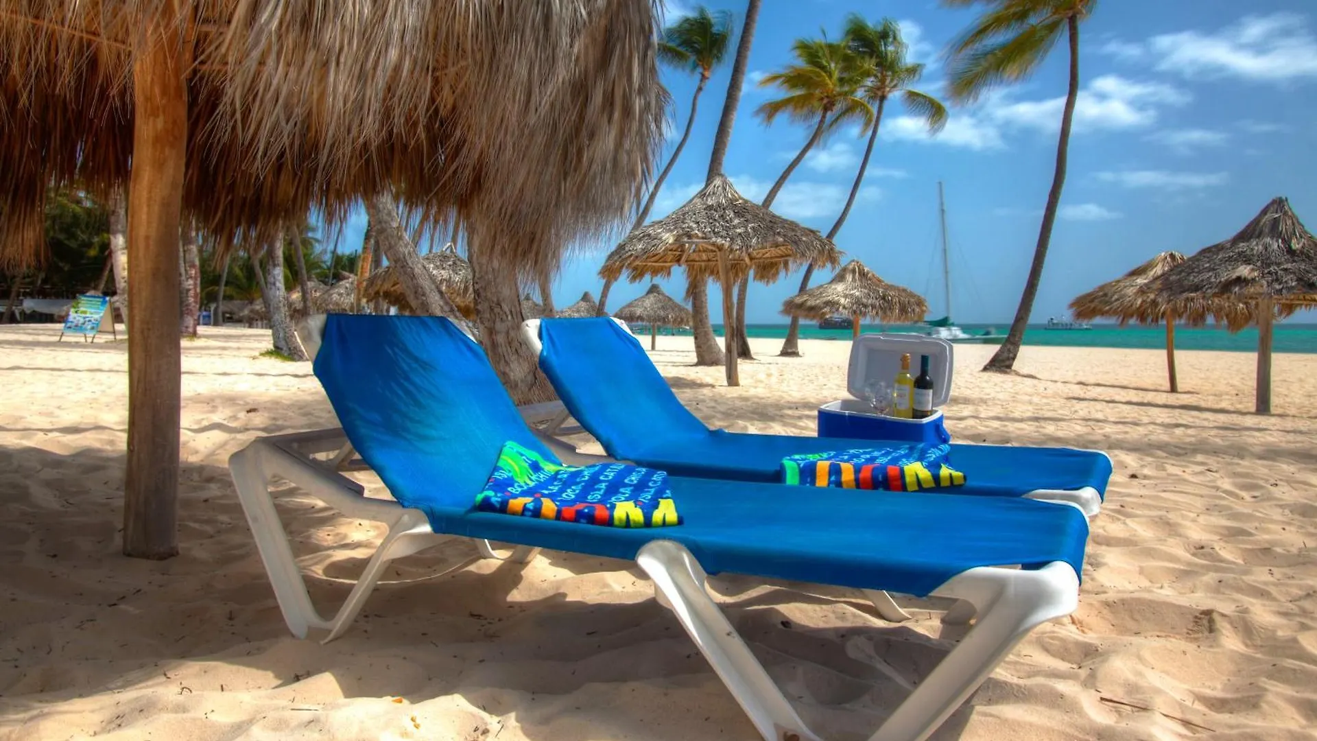 Tropicana Suites Deluxe Beach Club And Pool - Playa Los Corales Punta Cana